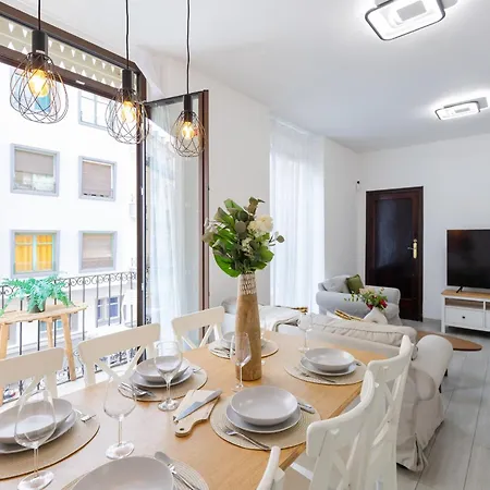 Apartment Elegance Cityscape *
