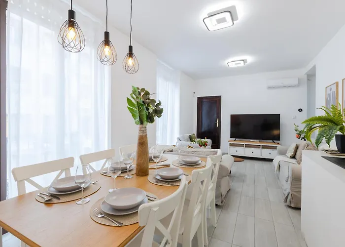 Apartament Elegance Cityscape *